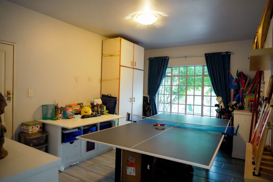 4 Bedroom Property for Sale in Wilkoppies North West